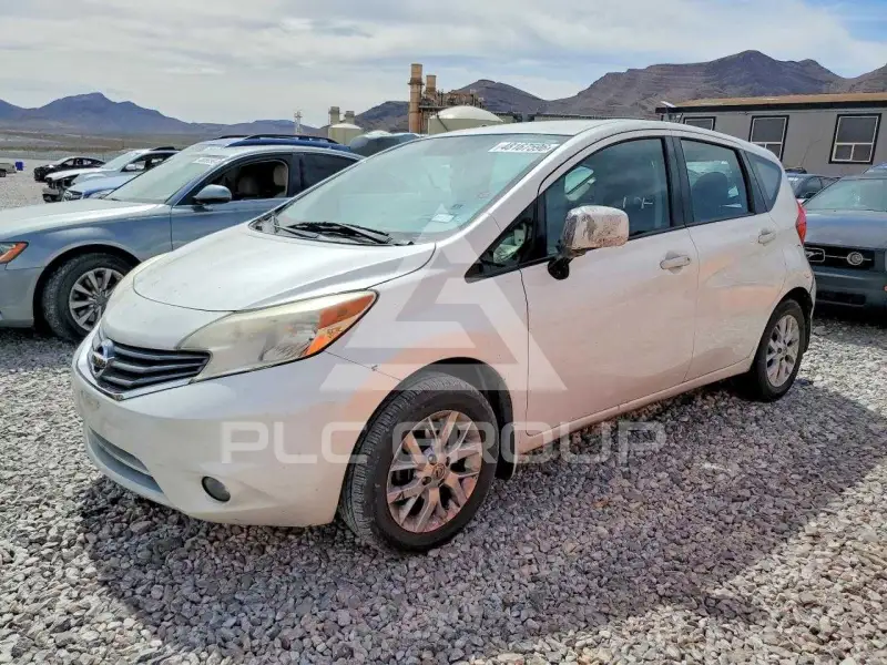 2016 Nissan VERSA photo