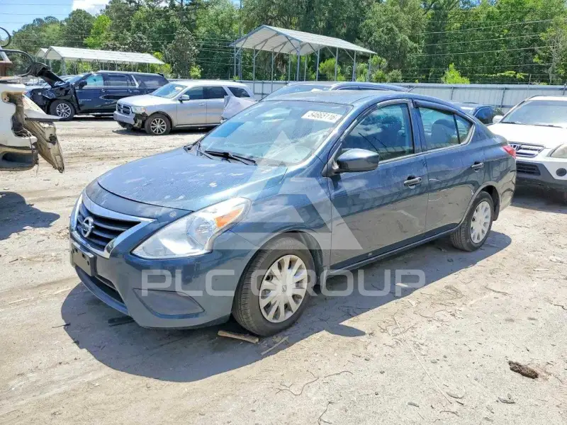 2016 Nissan VERSA photo