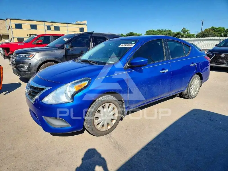 2016 Nissan VERSA photo