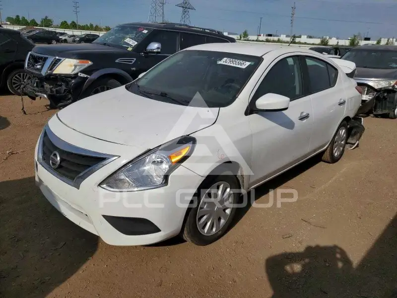 2016 Nissan VERSA фото