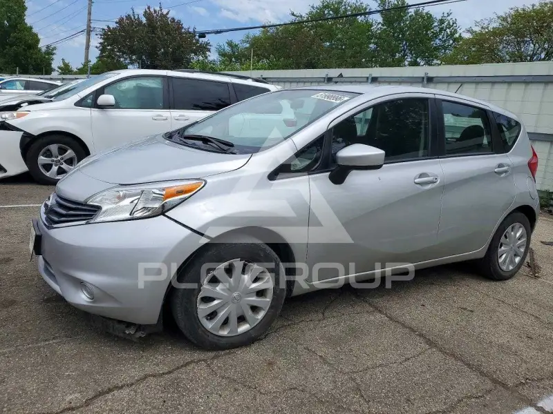 2016 Nissan VERSA фото