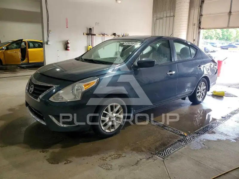 2016 Nissan VERSA фото