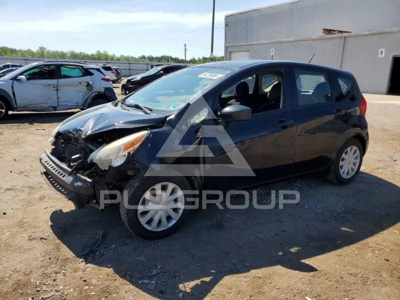 2016 Nissan VERSA фото