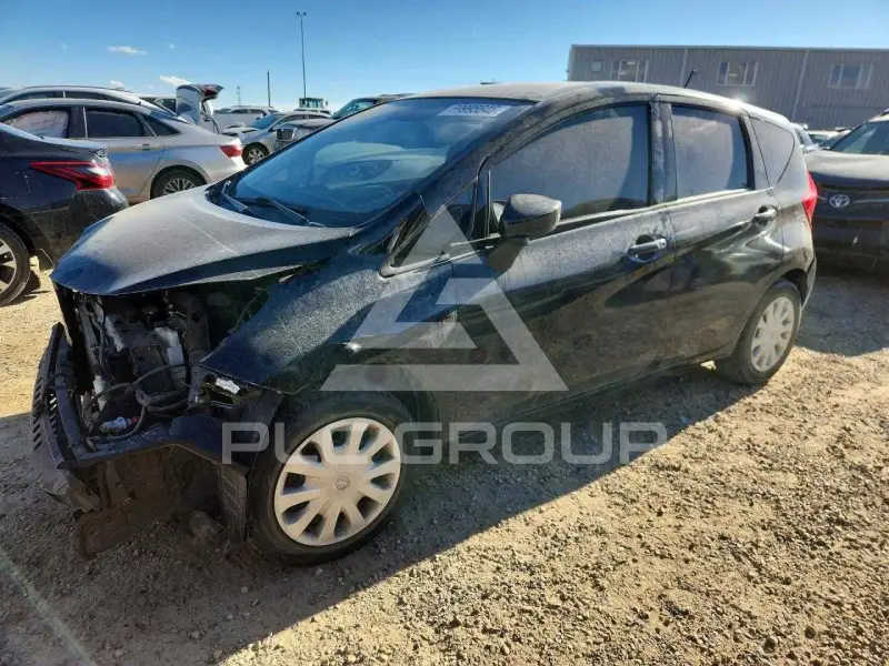 2016 Nissan VERSA фото