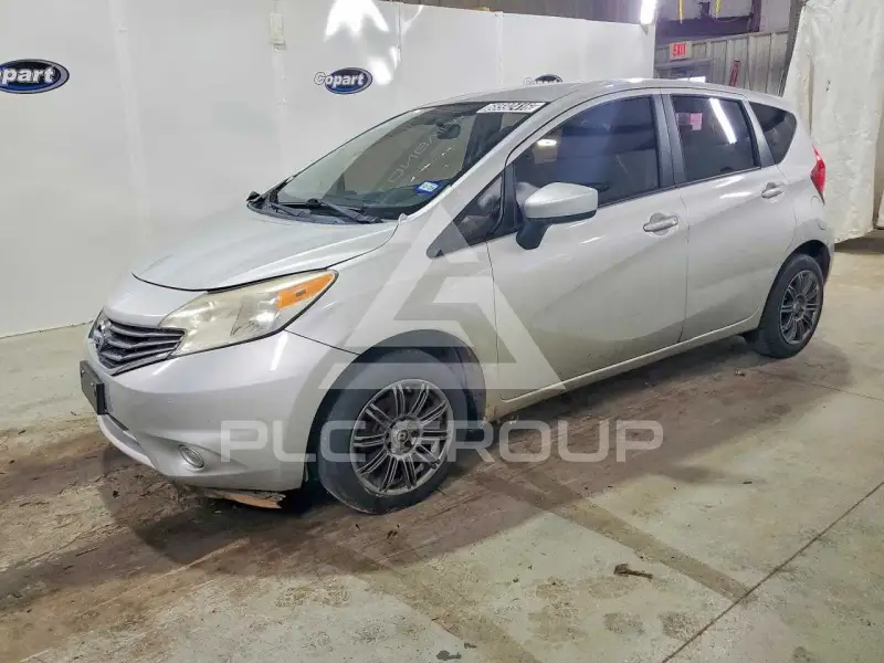 2016 Nissan VERSA фото