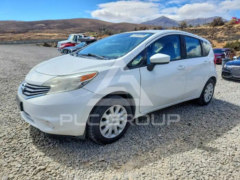 2016 Nissan VERSA фото
