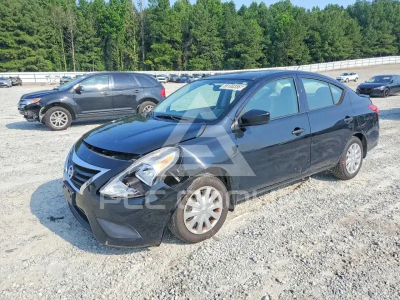 2016 Nissan VERSA фото