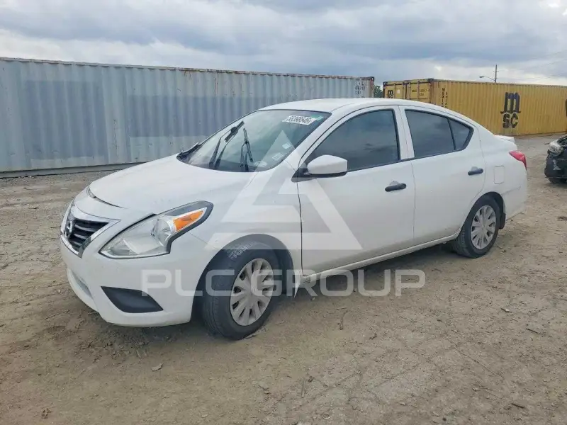 2016 Nissan VERSA фото