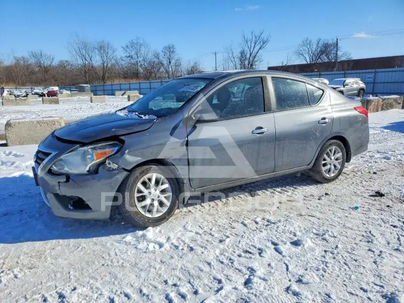 2016 Nissan VERSA фото