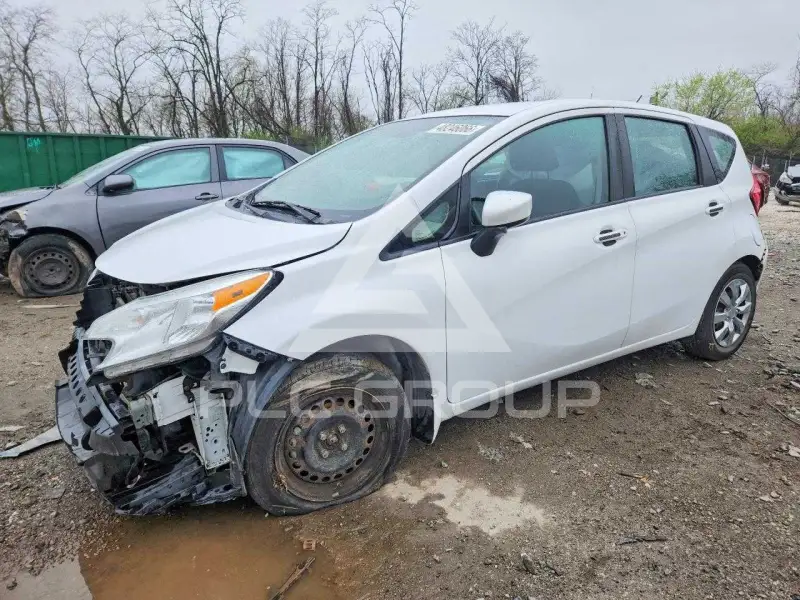 2016 Nissan VERSA фото