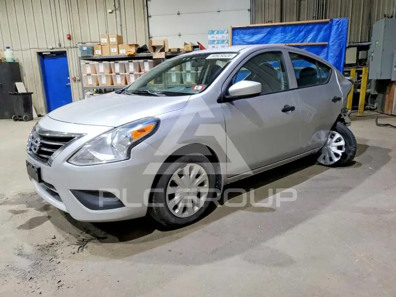 2016 Nissan VERSA фото