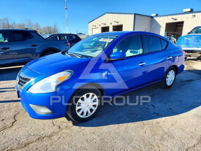 2016 Nissan VERSA photo