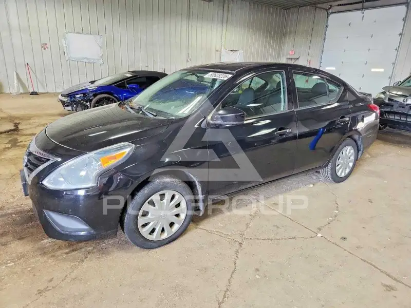2016 Nissan VERSA фото