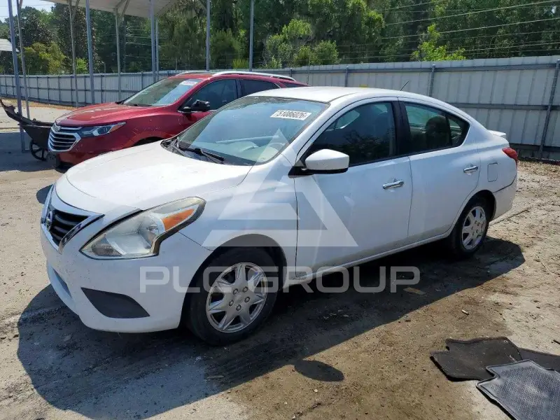 2016 Nissan VERSA фото