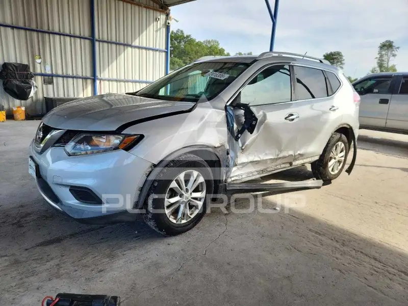 2016 Nissan ROGUE photo