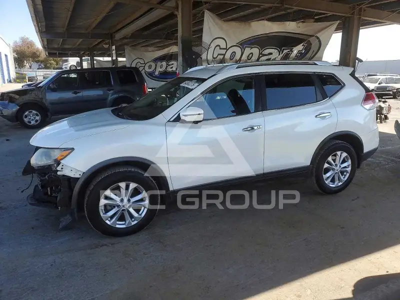 2016 Nissan ROGUE фото