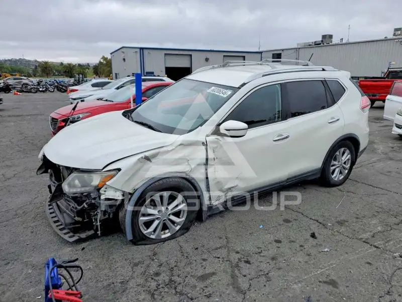 2016 Nissan ROGUE photo