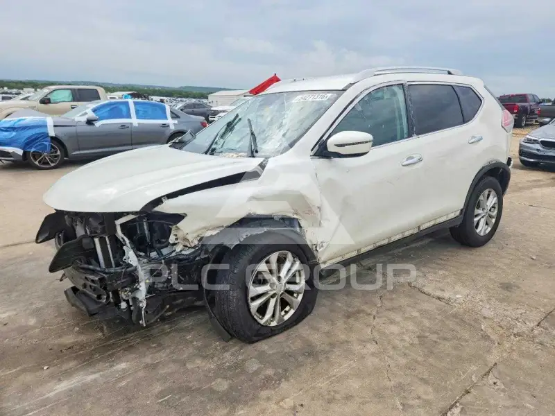 2016 Nissan ROGUE photo