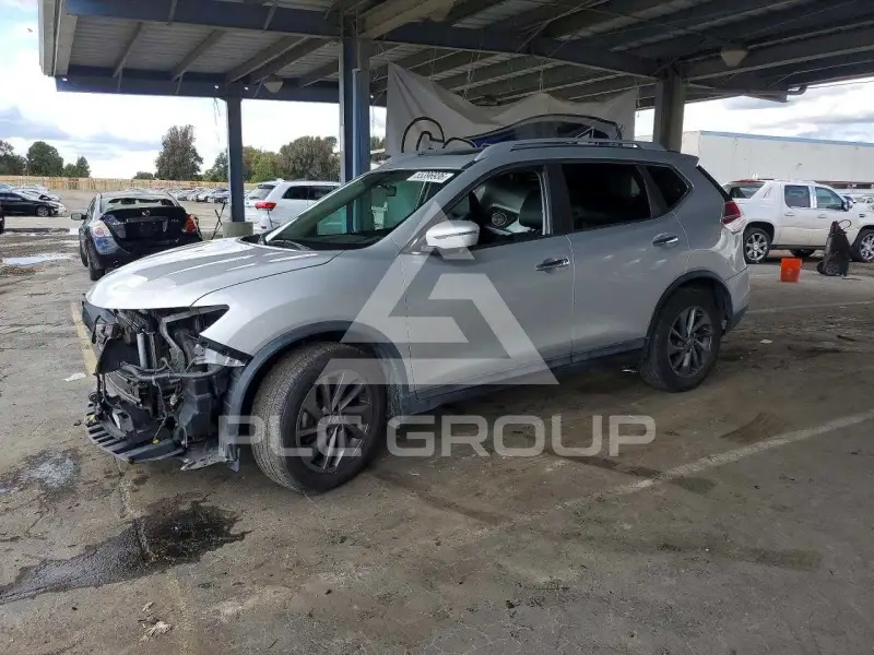 2016 Nissan ROGUE photo