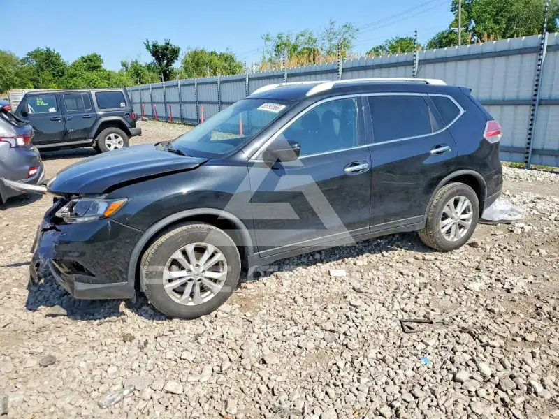 2016 Nissan ROGUE photo
