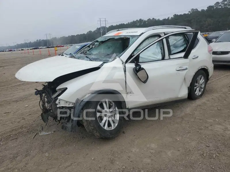 2016 Nissan ROGUE photo