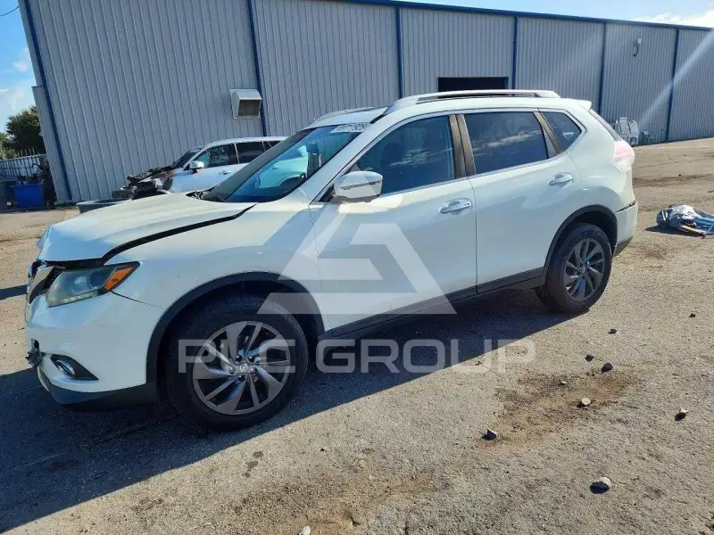 2016 Nissan ROGUE photo