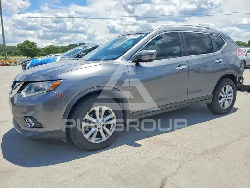2016 Nissan ROGUE photo