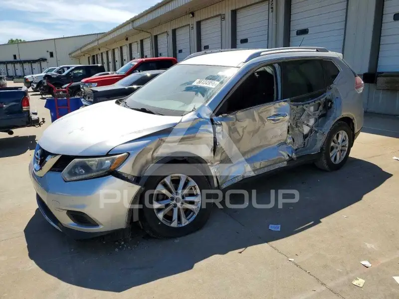 2016 Nissan ROGUE photo