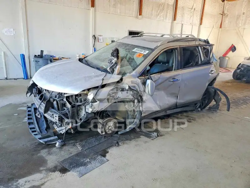 2016 Nissan ROGUE photo