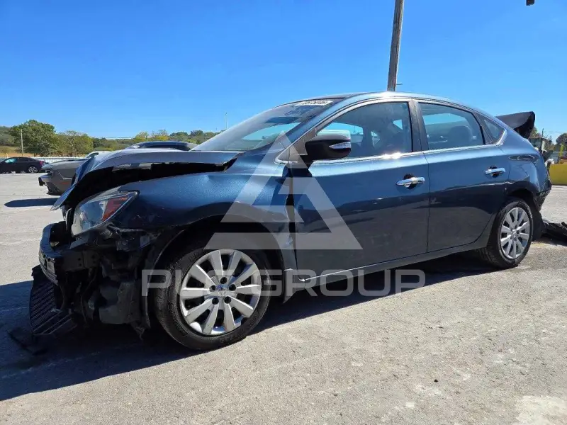 2016 Nissan SENTRA photo
