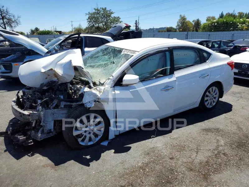 2016 Nissan SENTRA photo
