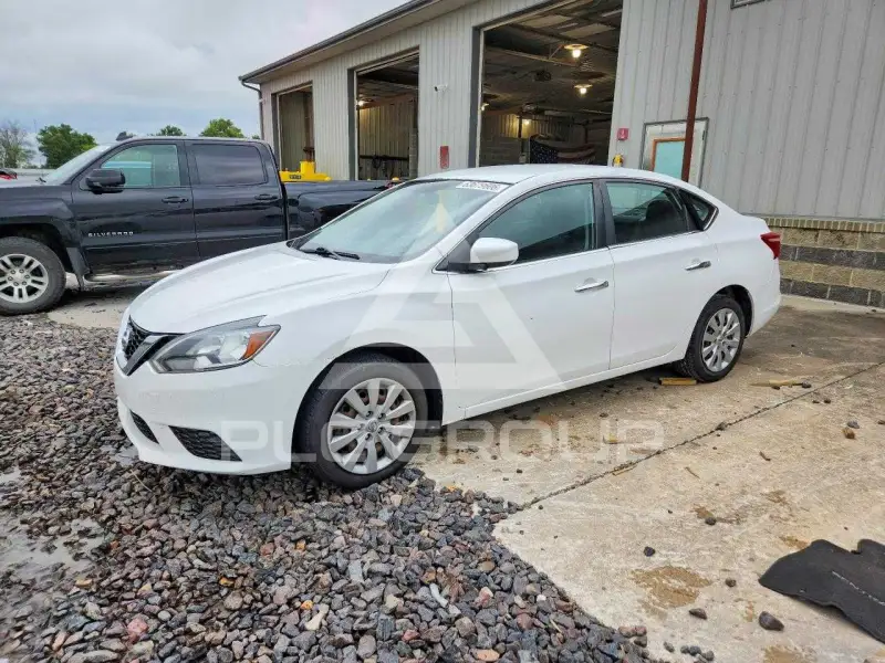 2016 Nissan SENTRA photo