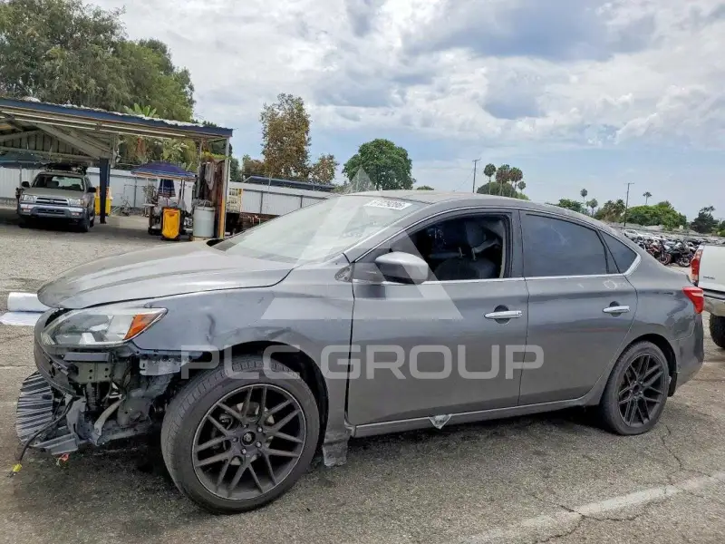 2016 Nissan SENTRA photo