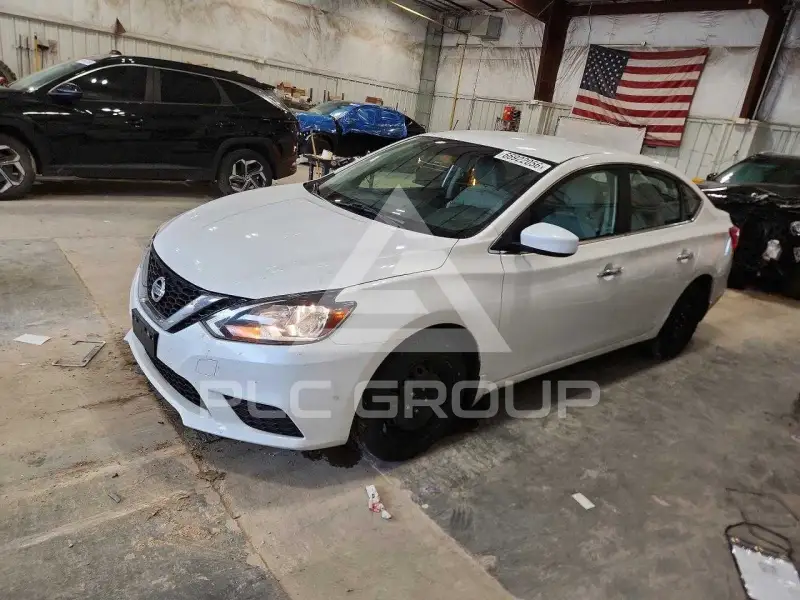 2016 Nissan SENTRA photo