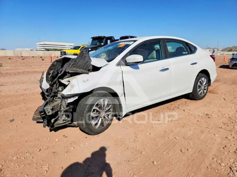 2016 Nissan SENTRA фото