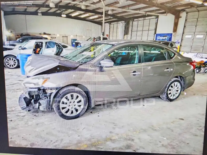 2016 Nissan SENTRA photo