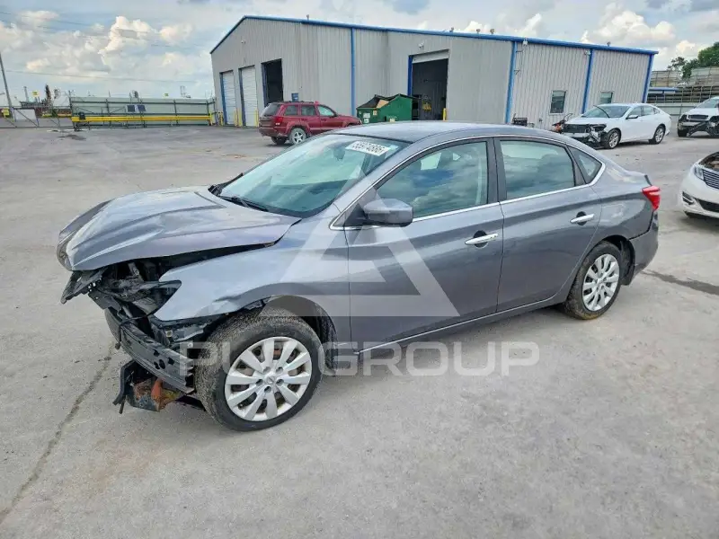 2016 Nissan SENTRA photo