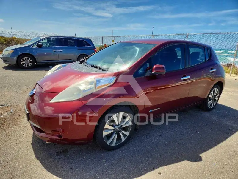 2016 Nissan LEAF photo