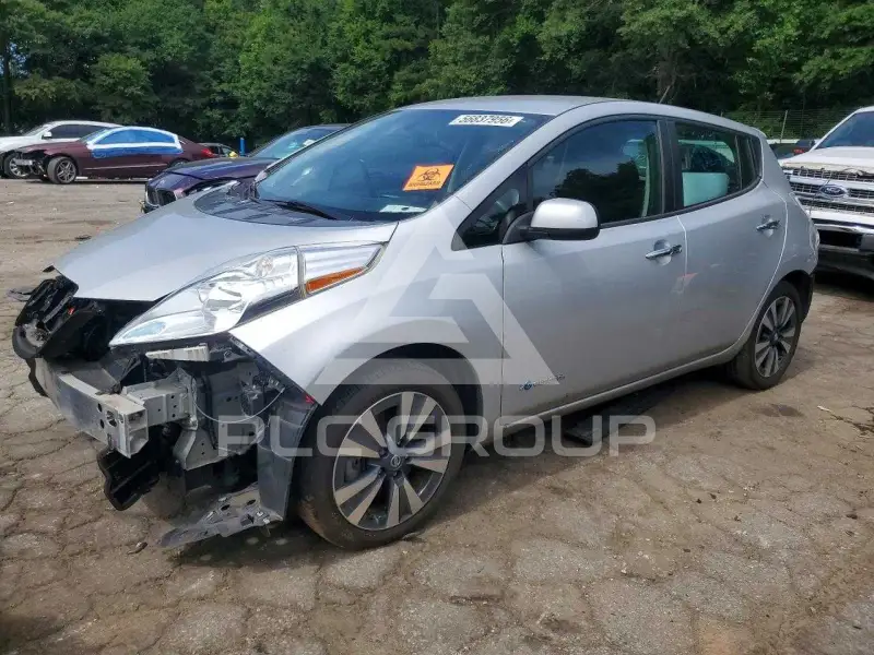 2016 Nissan LEAF photo