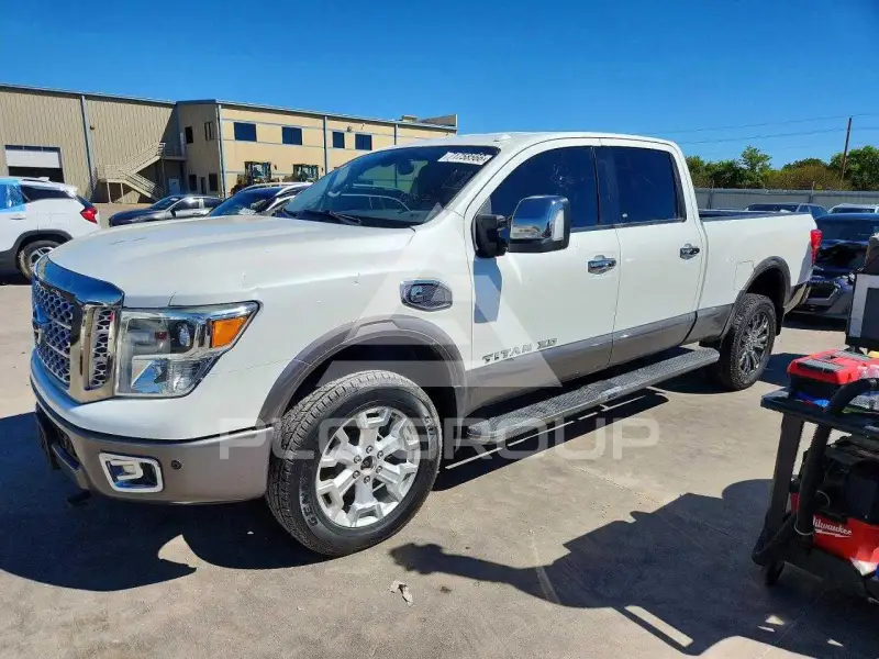 2016 Nissan TITAN фото