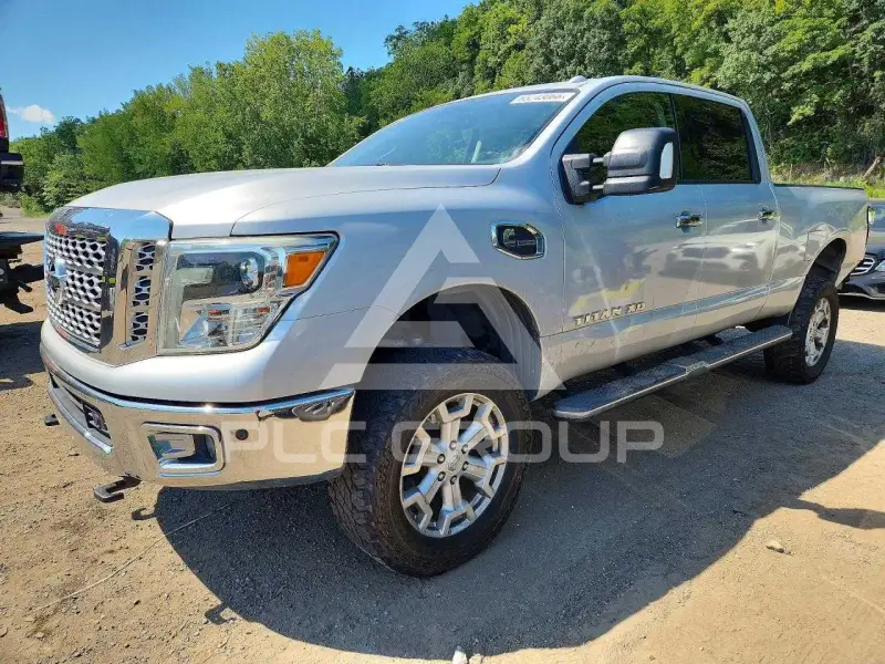 2016 Nissan TITAN фото