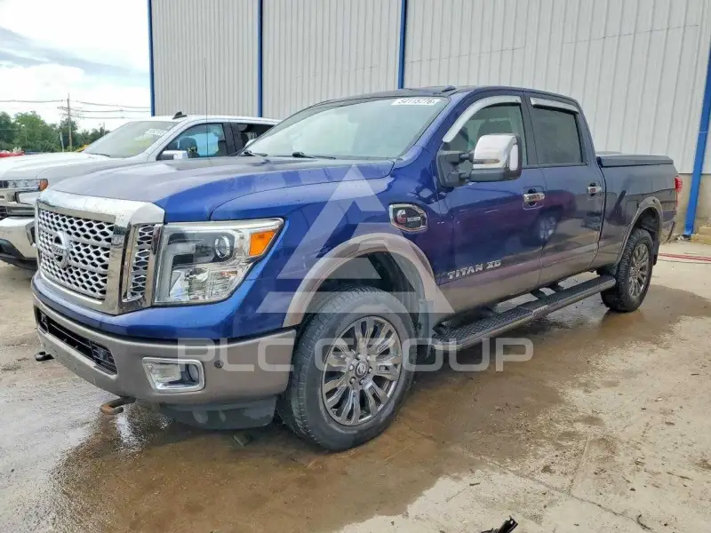 2016 Nissan TITAN фото