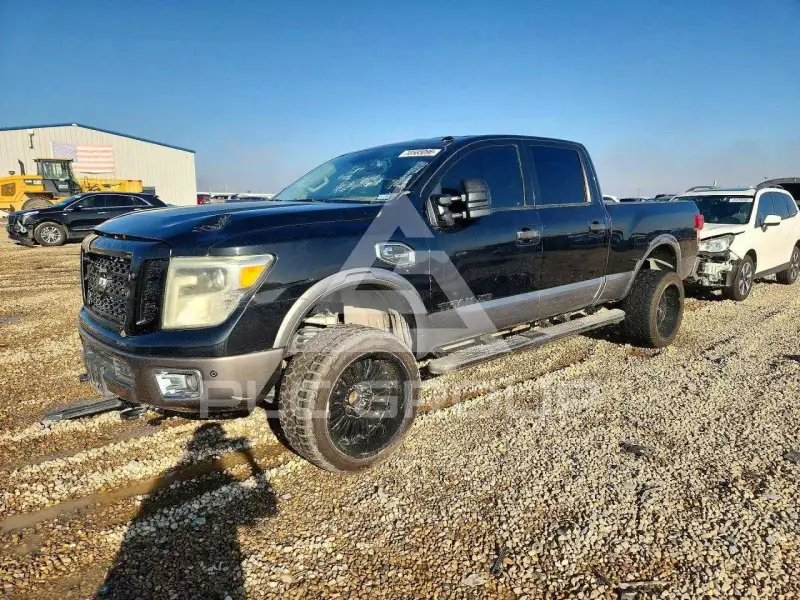 2016 Nissan TITAN фото