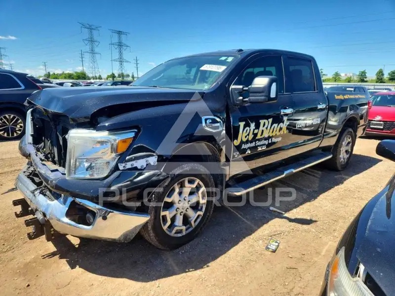 2016 Nissan TITAN photo