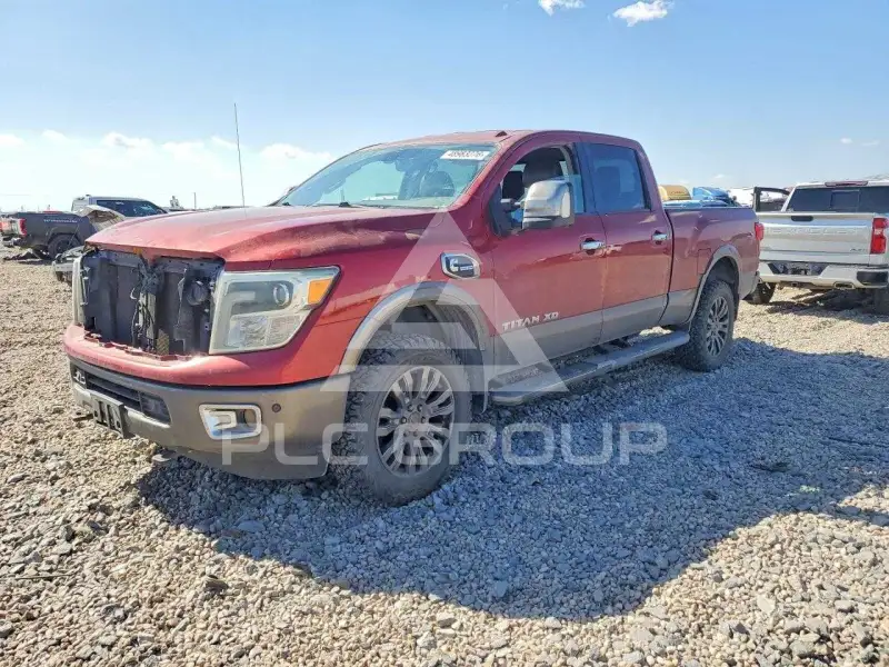 2016 Nissan TITAN фото