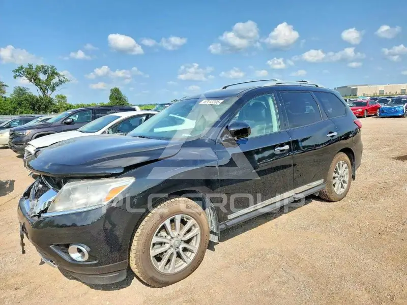 2016 Nissan PATHFINDER photo