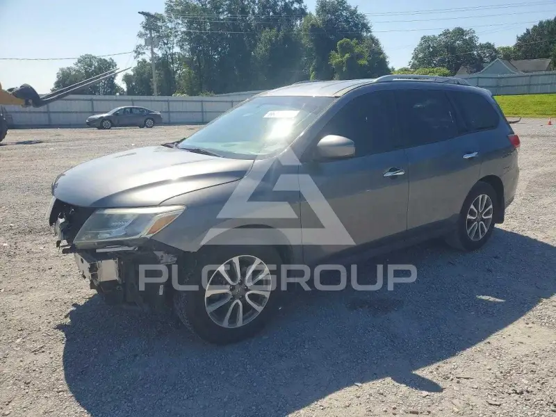 2016 Nissan PATHFINDER photo
