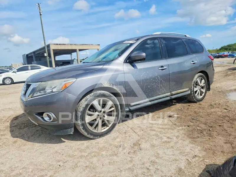 2016 Nissan PATHFINDER photo