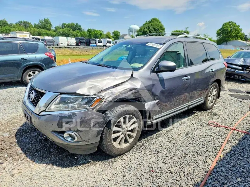 2016 Nissan PATHFINDER photo