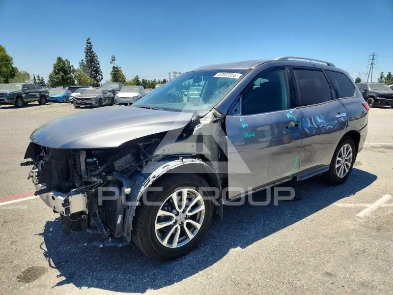 2016 Nissan PATHFINDER photo